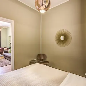 Downtown Srl - Cinque Terre Stylish Apartamento La Spezia